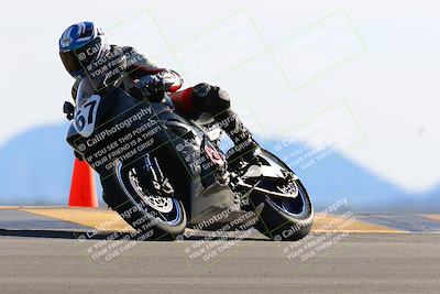 media/Jan-08-2022-SoCal Trackdays (Sat) [[1ec2777125]]/Turn 9 (125pm)/